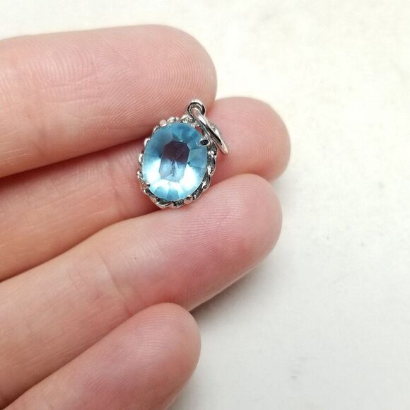 Vintage Blue Oval Rhinestone and Silver Tone Pendant Charm, Prong Set, Estate - Picture 2 of 7
